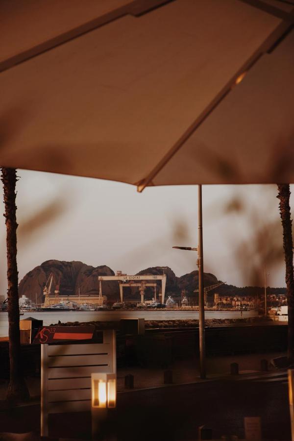 Le Rose The Hotell La Ciotat Exteriör bild